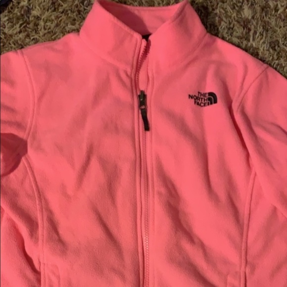 Clothes - Picture 5 of 8